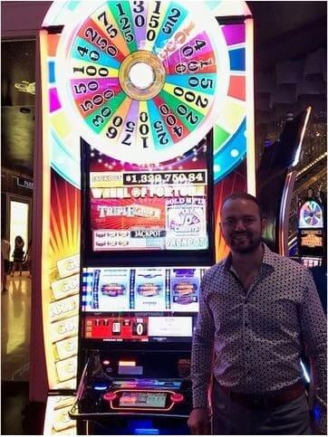 Un Canadien Remporte Le Jackpot Au Casino Cosmopolitan A Las Vegas