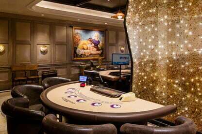 Talon Room Cosmopolitan