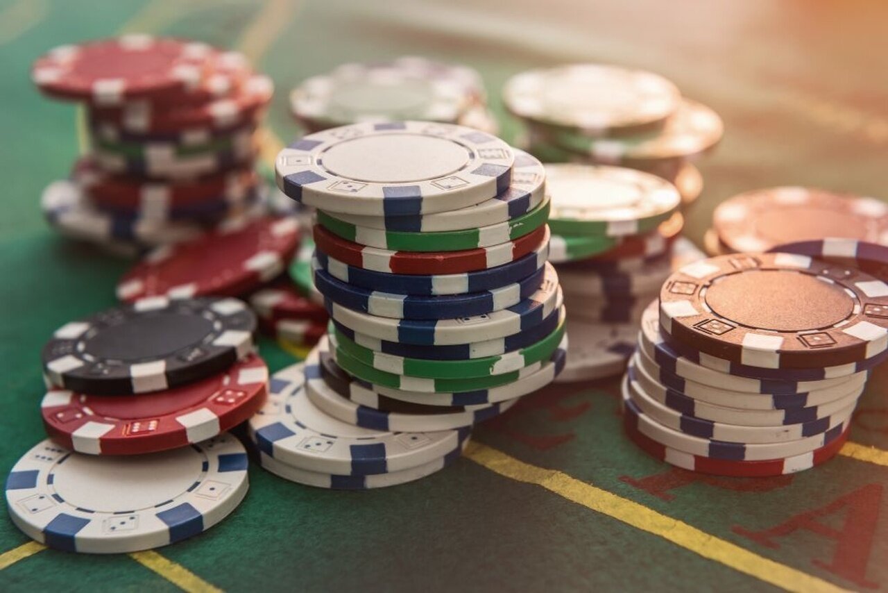 Online Poker Chips 101 Everything You Need to Know