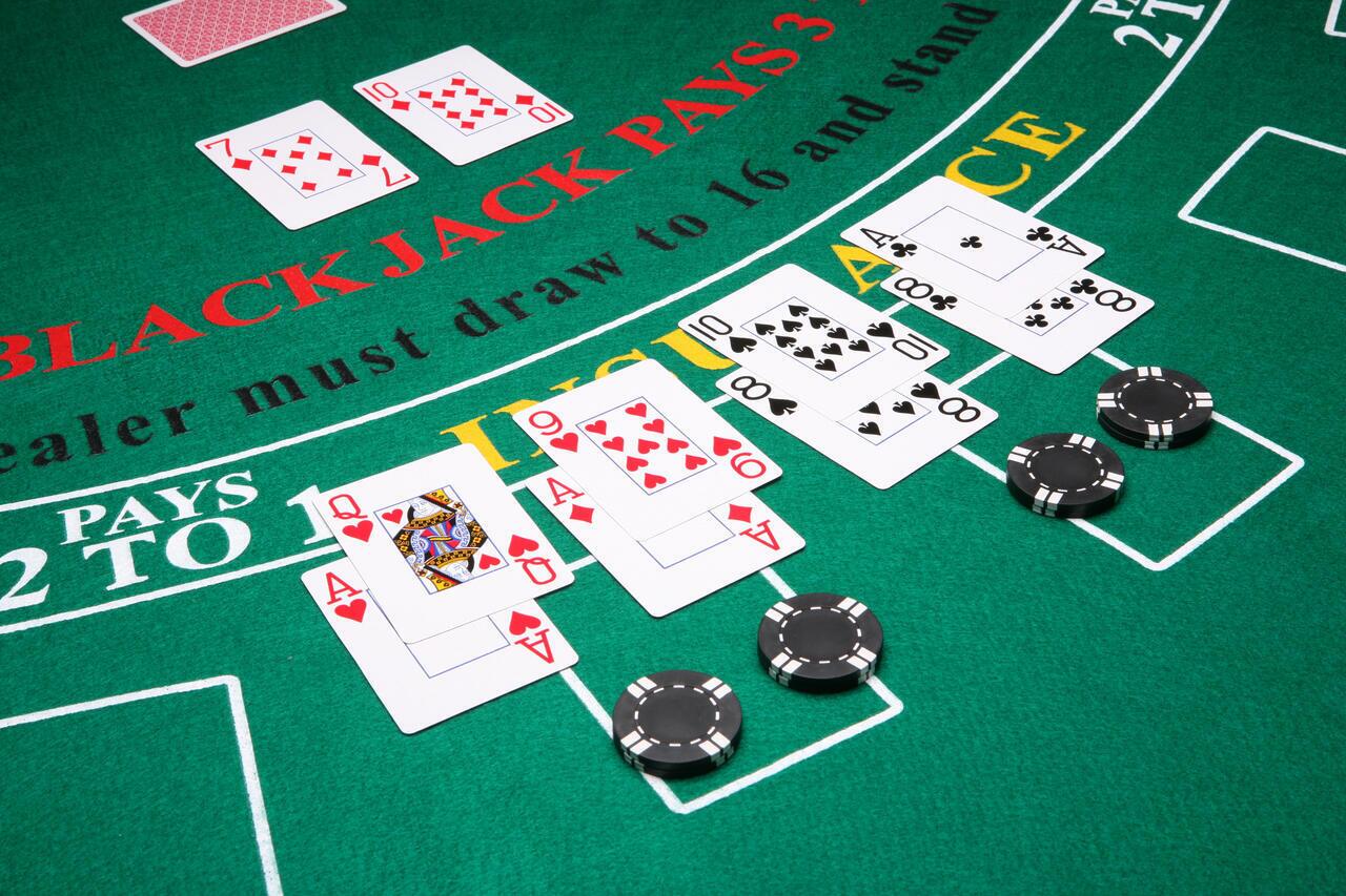 blackjack table